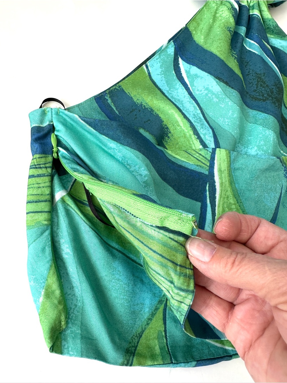 H&M Green and Teal Striped Halter Top, Cropped - Picture 9 of 11